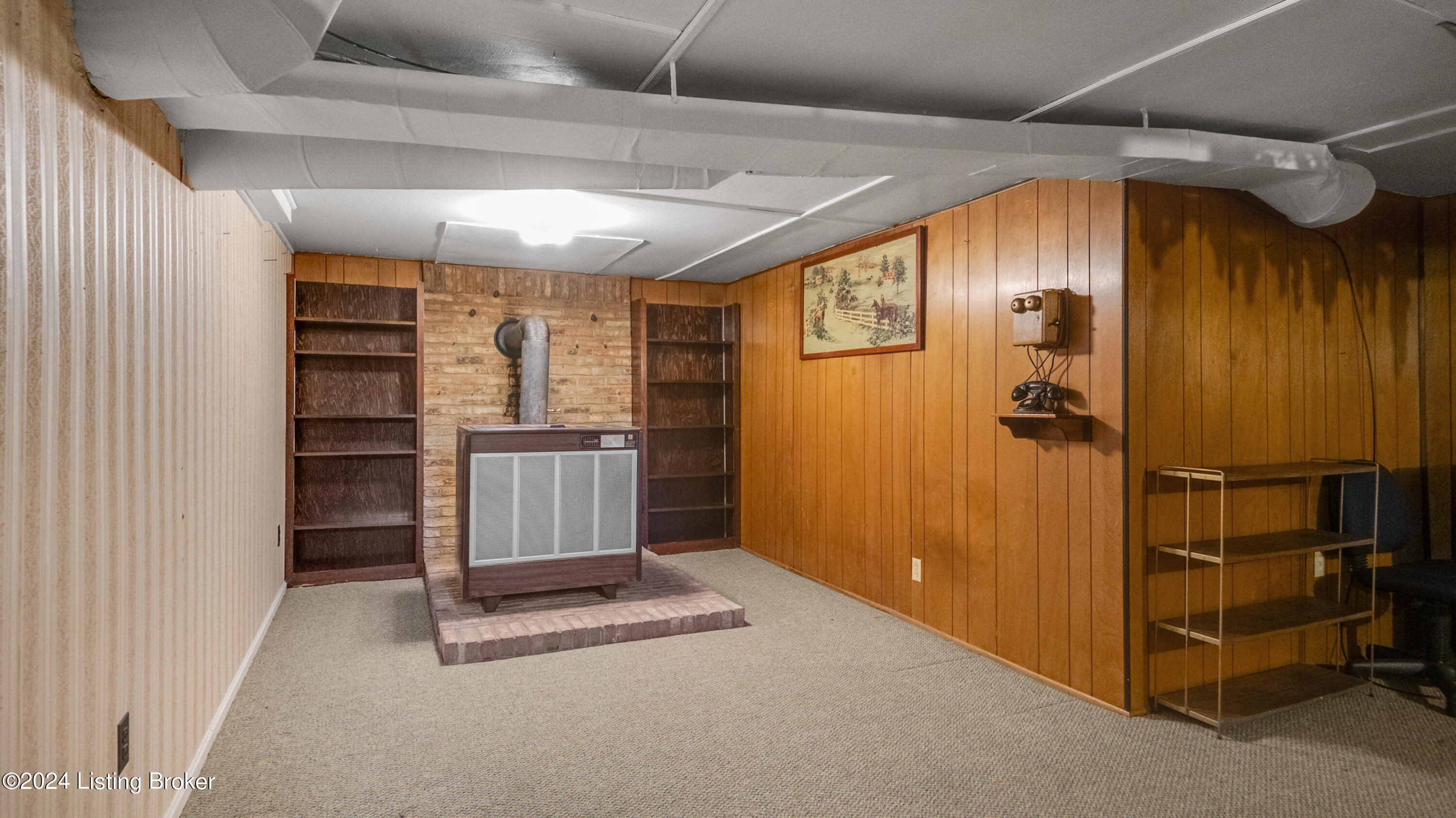 2704 Ralph Avenue Louisville, KY 40216 - Photo 49 of 56 2704 Ralph Ave-1035