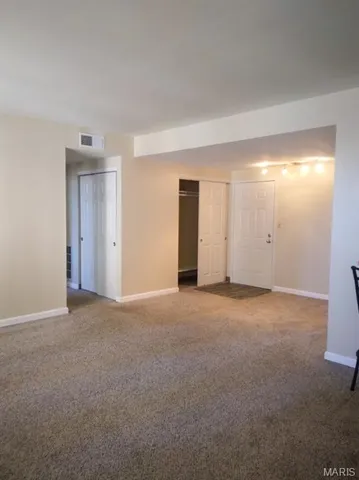 $110,000 | 5316 Pershing Avenue, Unit 406, St. Louis, MO 63112