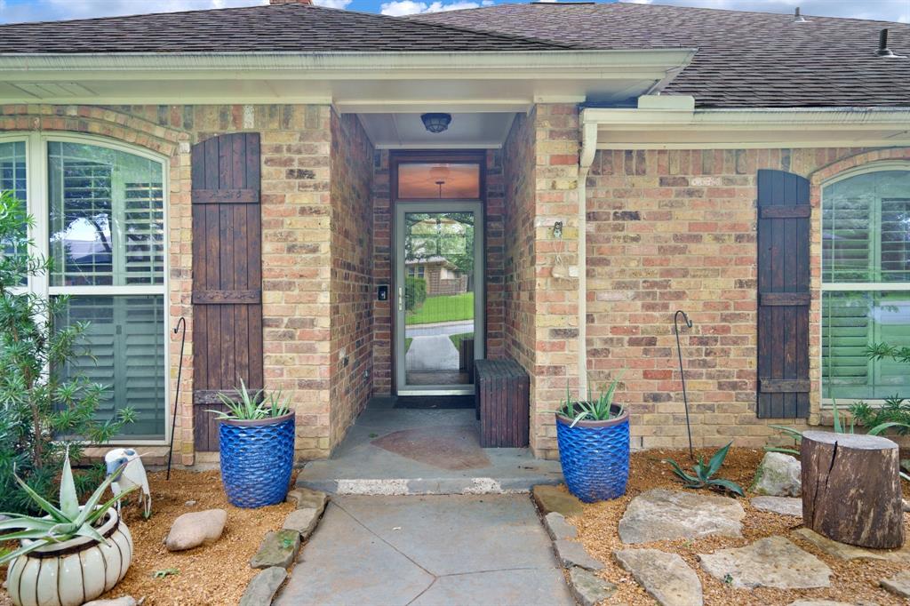 6423 Redpine Road Dallas, TX 75248 - Photo 2 of 40