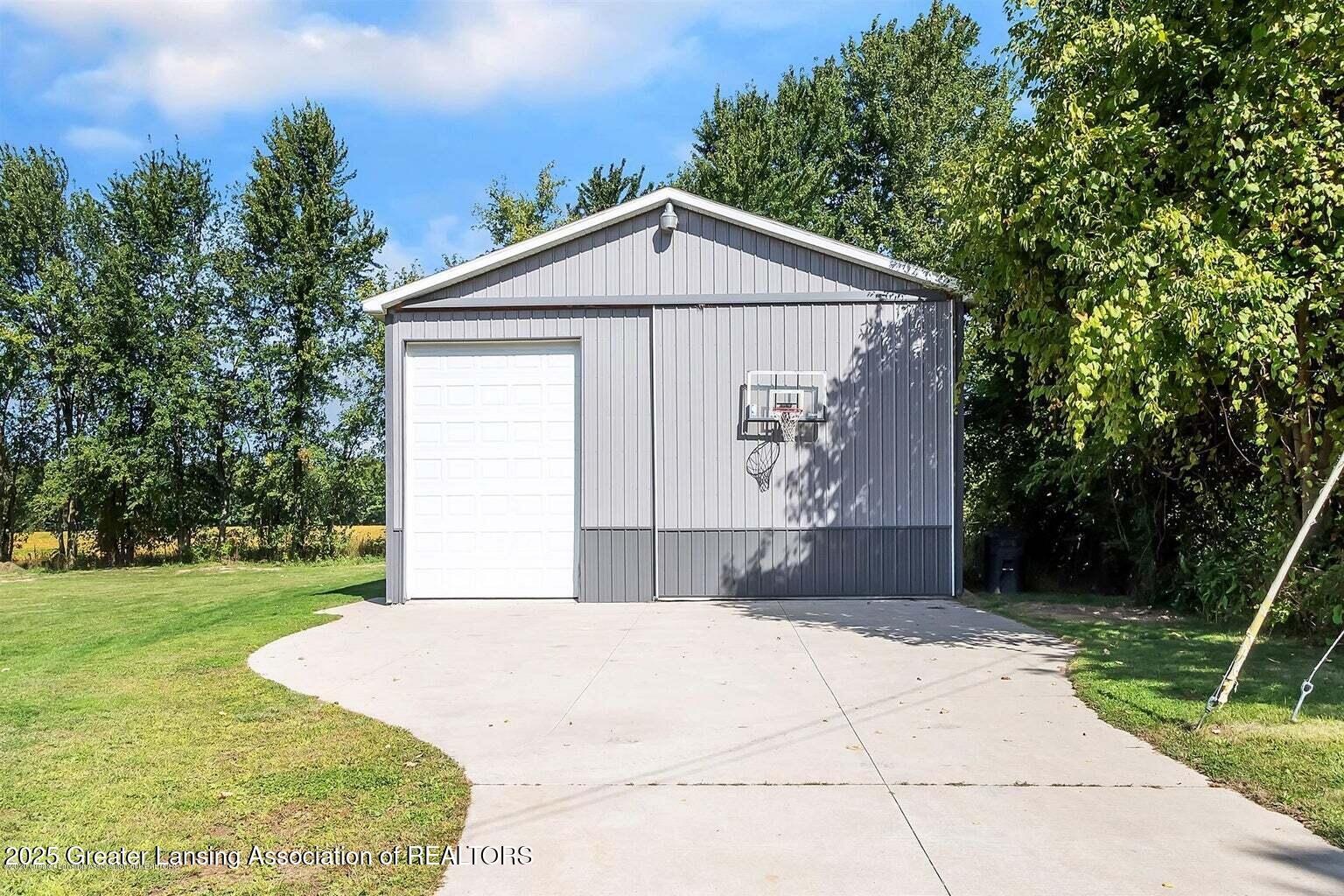 7346 West Cutler Road Dewitt, MI 48820 - Photo 55 of 63 20200918143508010311000000-o