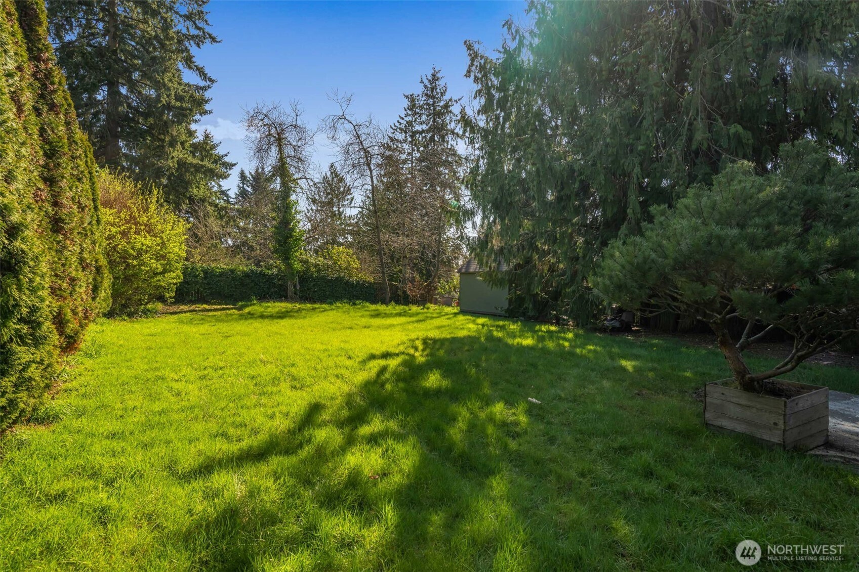 1557 Northeast 171st Street Shoreline, WA 98155 - Photo 23 of 27