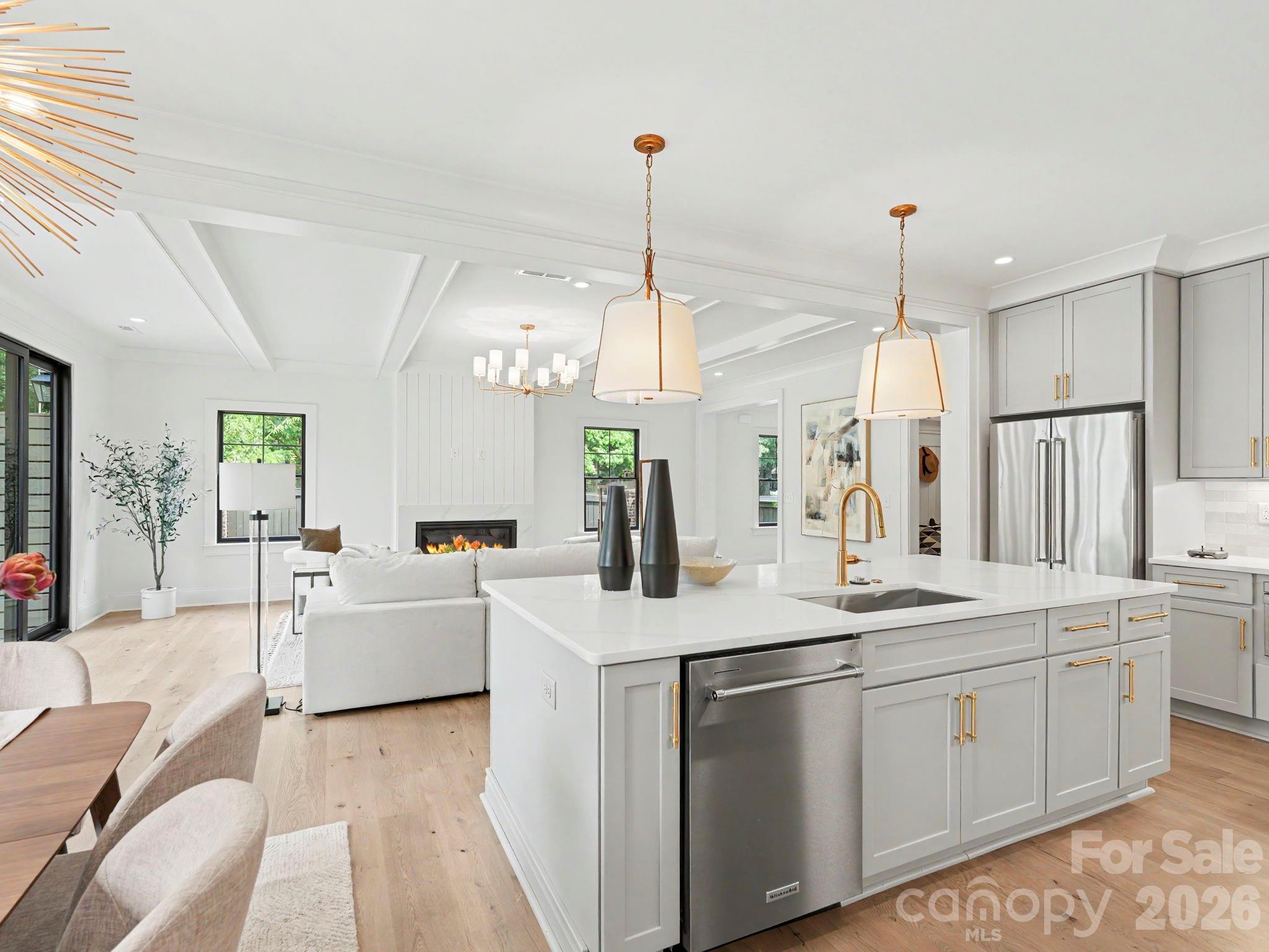 5971 Gate Post Road Charlotte, NC 28211 - Photo 10 of 39 Gallery Image 10