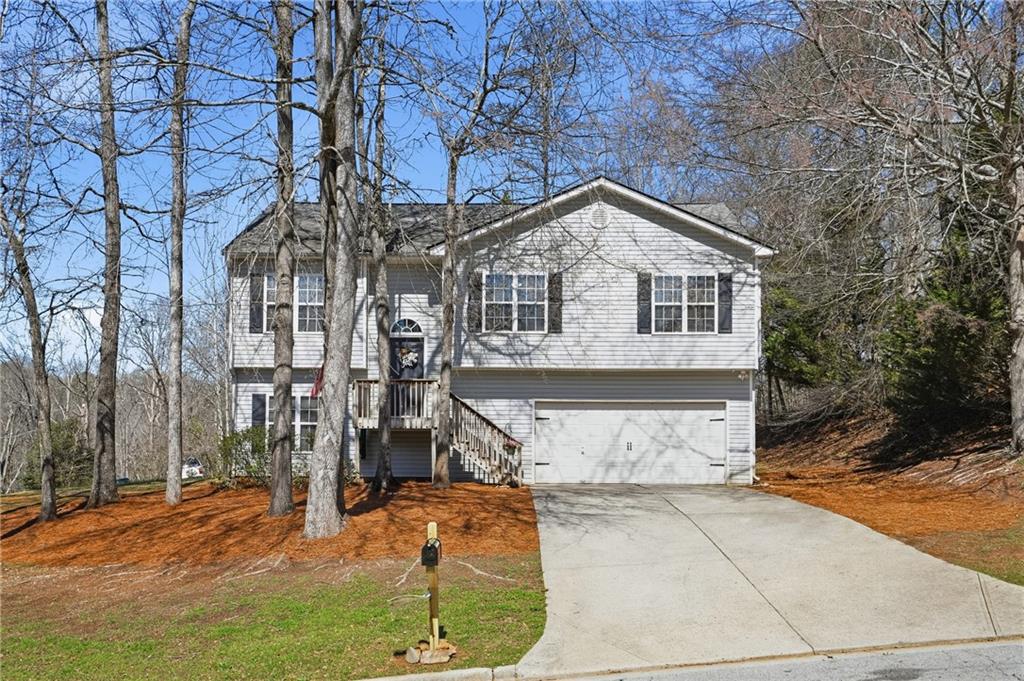 378 Baugh Street Commerce, GA 30529 - Photo 2 of 39