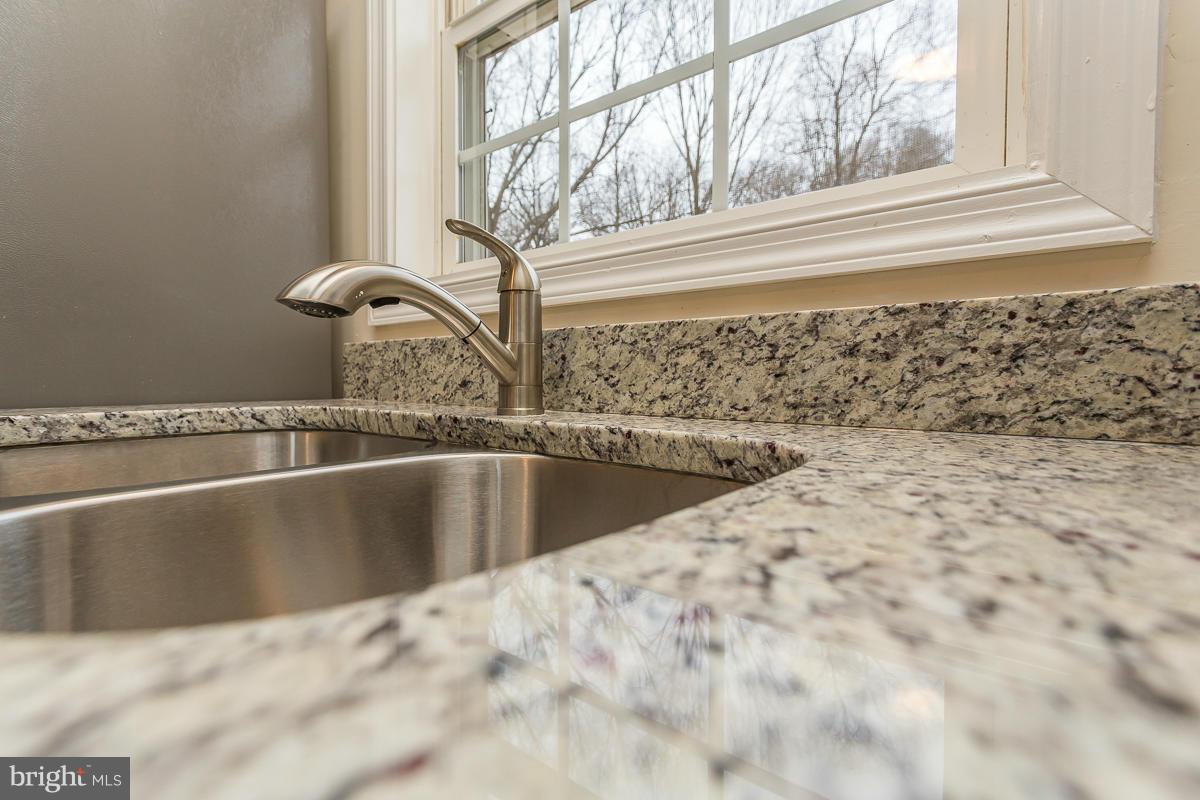 13424 Rixeyville Road Culpeper, VA 22701 - Photo 13 of 30 Kitchen