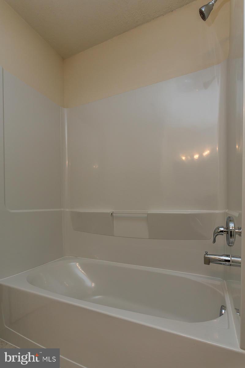 13424 Rixeyville Road Culpeper, VA 22701 - Photo 19 of 30 Bath