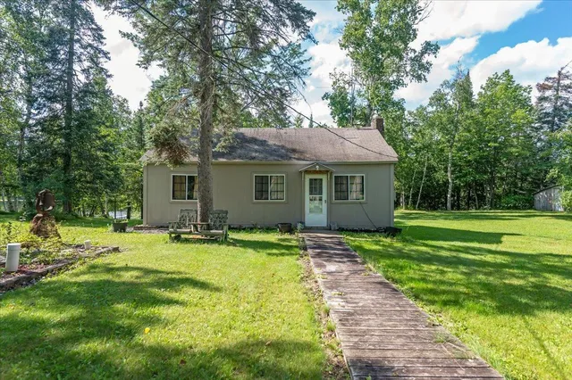 $250,000 | 8977 Austin Road, Alborn, MN 55702