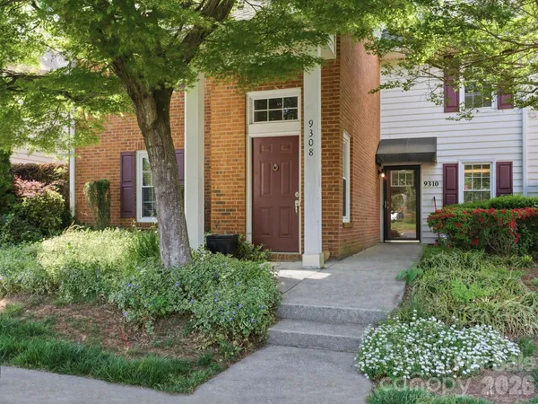 $242,500 | 9308 South Vicksburg Park Court, Charlotte, NC 28210