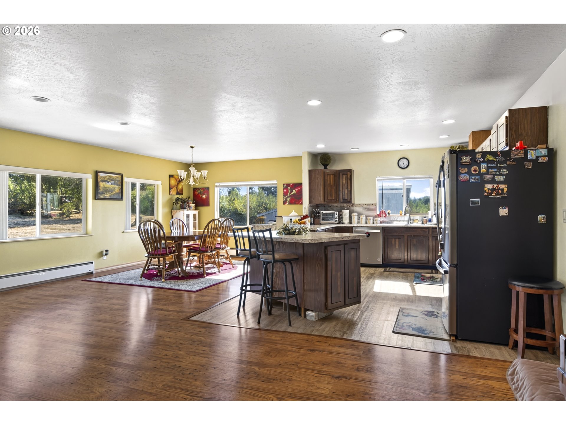 582 Valley View Road Sutherlin, OR 97479 - Photo 6 of 48 Gallery Image 6
