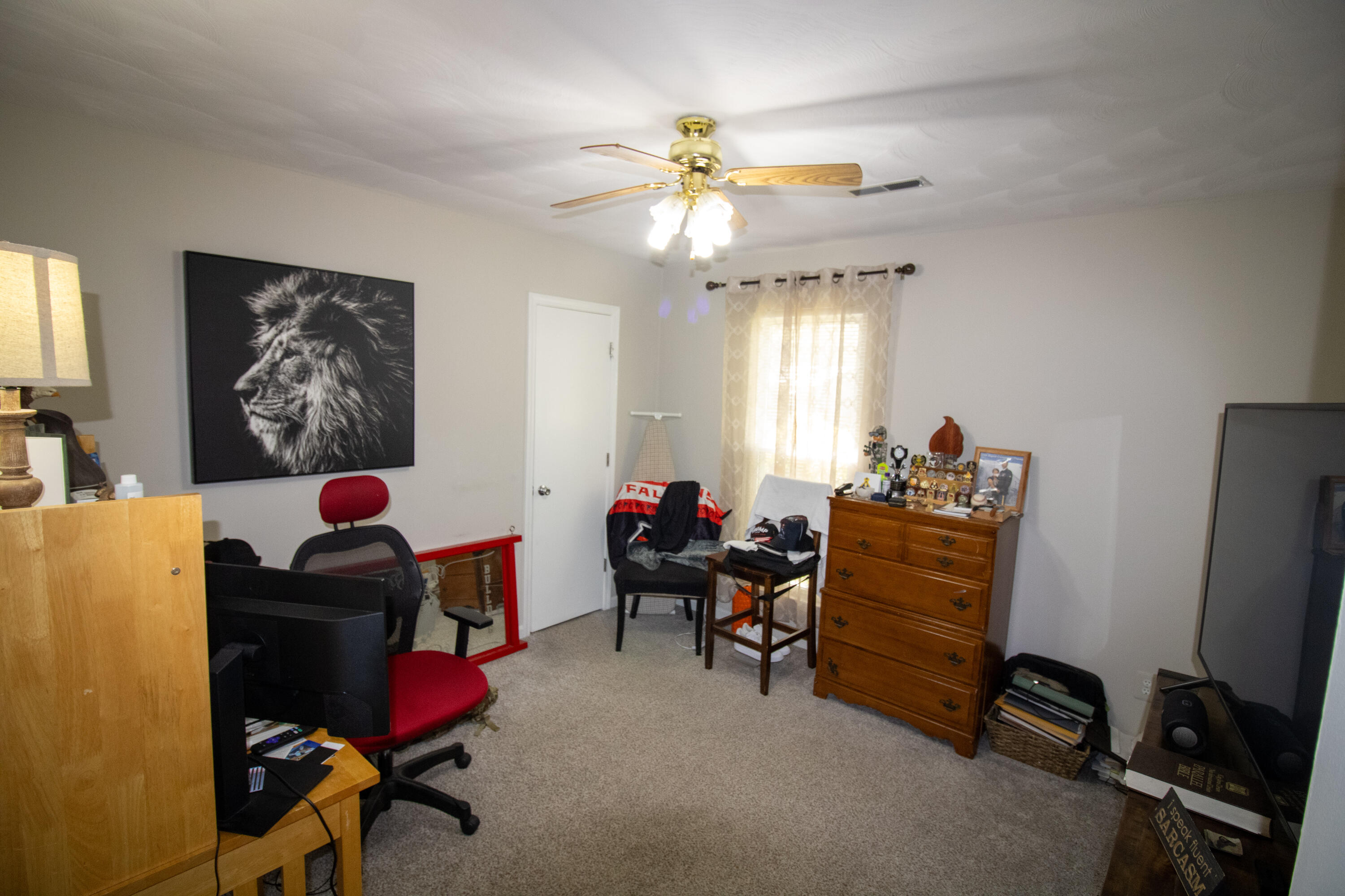 1858 Kiska Road Salem, VA 24153 - Photo 11 of 21 a living room with furniture and a window