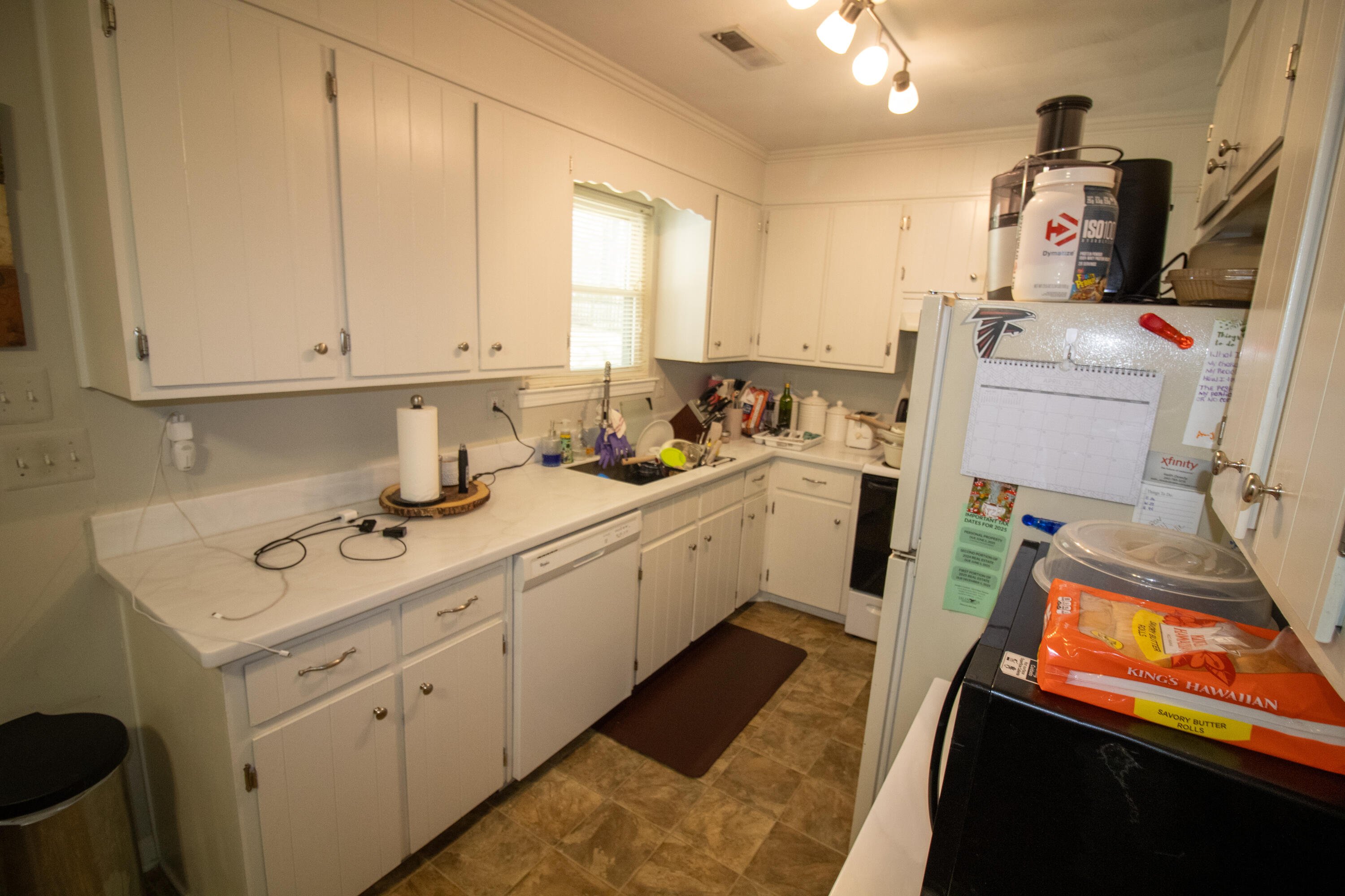 1858 Kiska Road Salem, VA 24153 - Photo 4 of 21 a utility room with sink dryer and washer