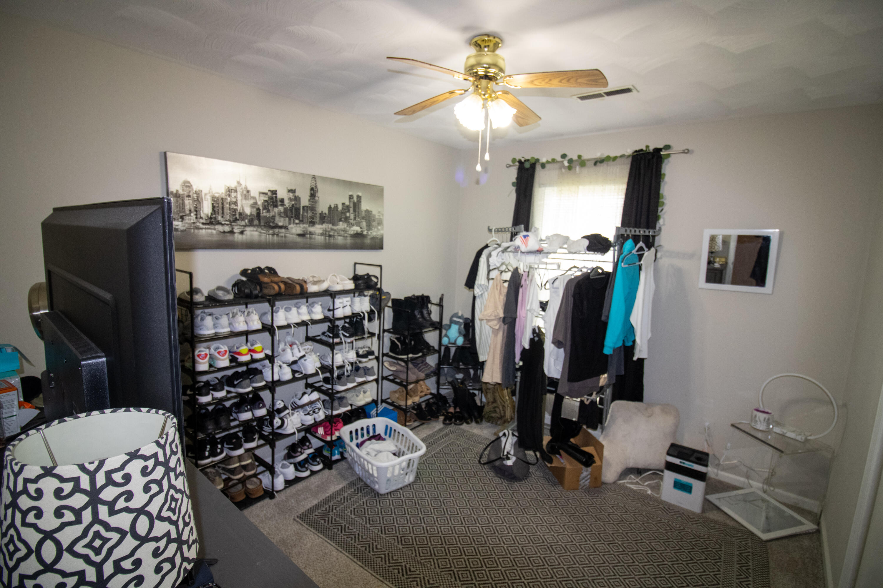 1858 Kiska Road Salem, VA 24153 - Photo 8 of 21 a view of a room with gym equipment
