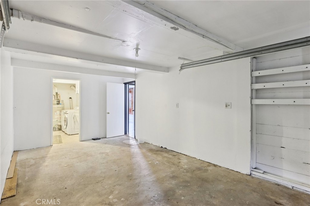 532 Sunset Lane Crestline, CA 92325 - Photo 29 of 41 a view of an empty room