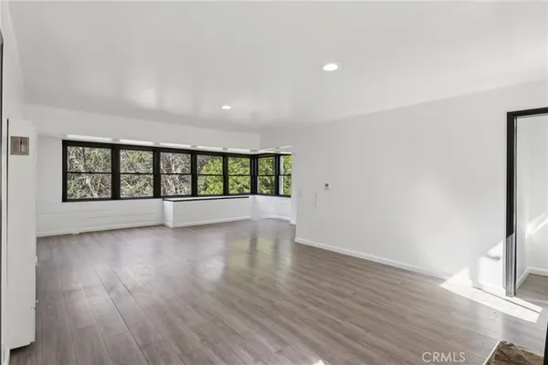 $369,888 | 532 Sunset Lane, Crestline, CA 92325