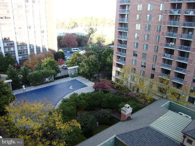 11710 Old Georgetown Road, Unit 922 North Bethesda, MD 20852 - Photo 15 of 18 View