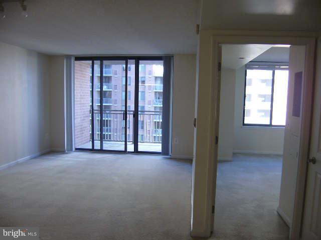 11710 Old Georgetown Road, Unit 922 North Bethesda, MD 20852 - Photo 6 of 18 Interior (General)
