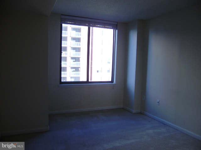 11710 Old Georgetown Road, Unit 922 North Bethesda, MD 20852 - Photo 7 of 18 Bedroom