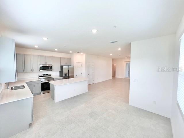 1638 Acclaim Road Apopka, FL 32703 - Photo 2 of 16