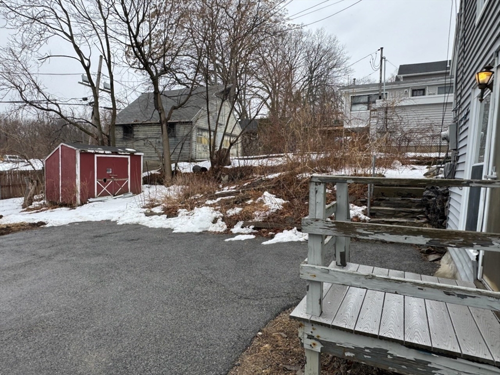 9 Chadwick Street Worcester, MA 01605 - Photo 4 of 9