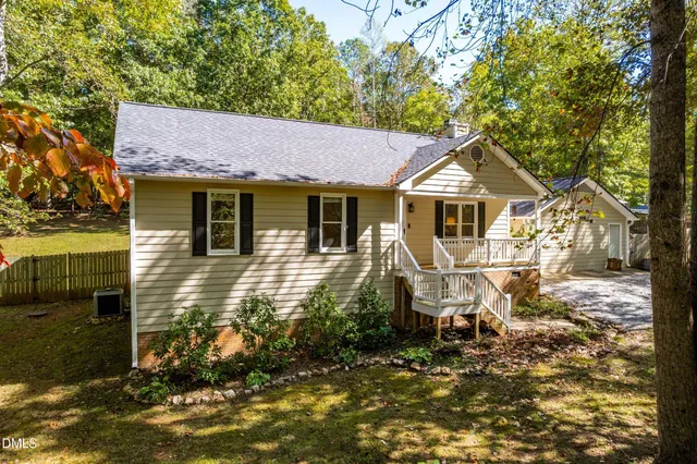 $375,000 | 208 Essex Lane South, Clayton, NC 27520
