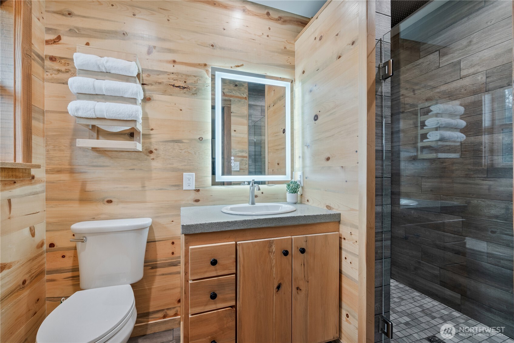 204 Vogel Road Castle Rock, WA 98611 - Photo 19 of 40 Gallery Image 19