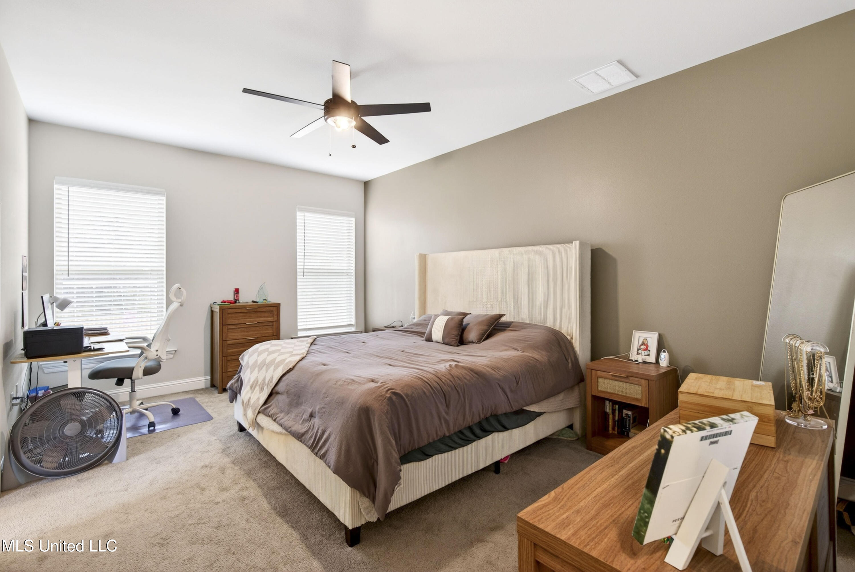 15376 High Point Drive Gulfport, MS 39503 - Photo 13 of 28 Large Main Bedroom