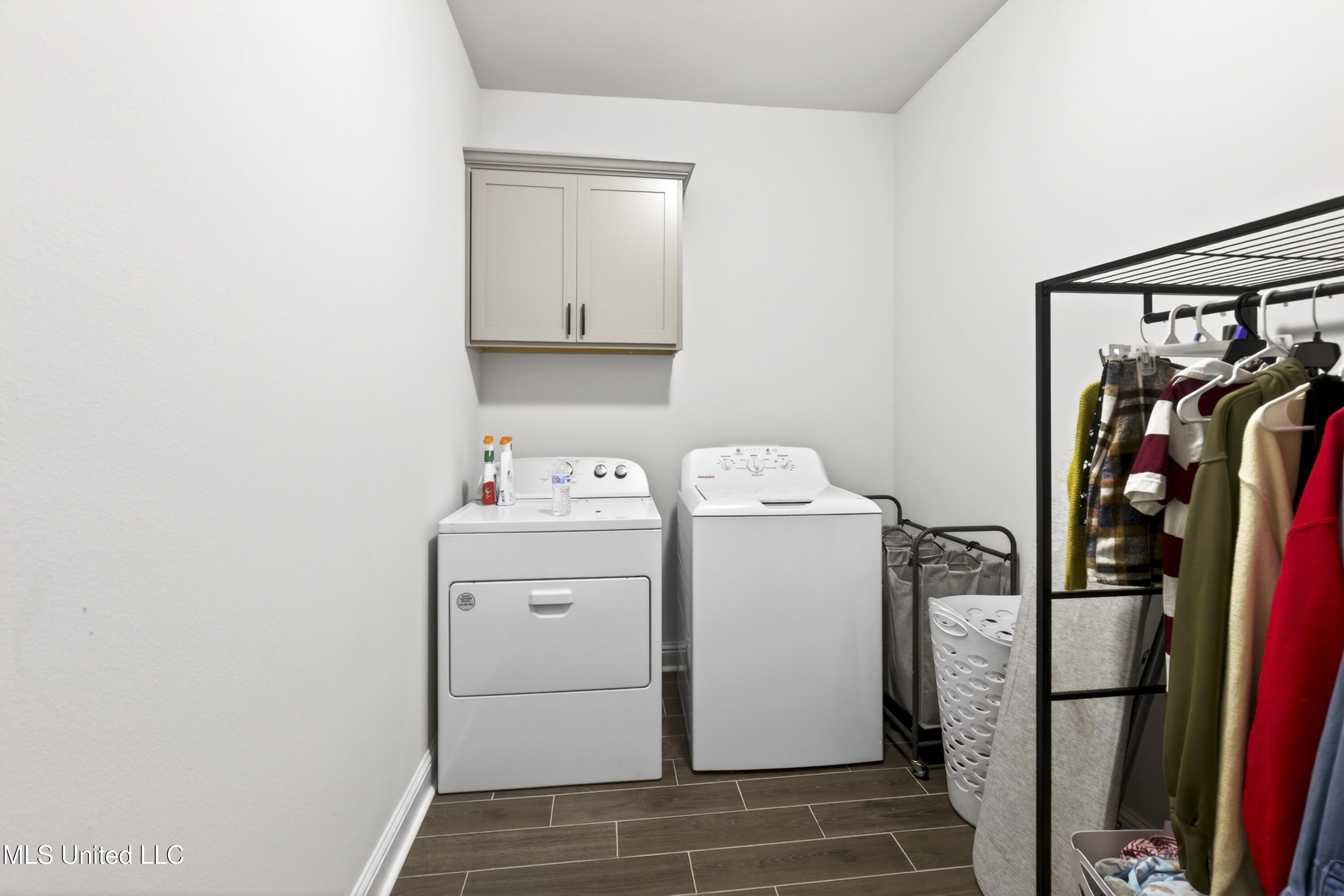 15376 High Point Drive Gulfport, MS 39503 - Photo 20 of 28 Laundry Room