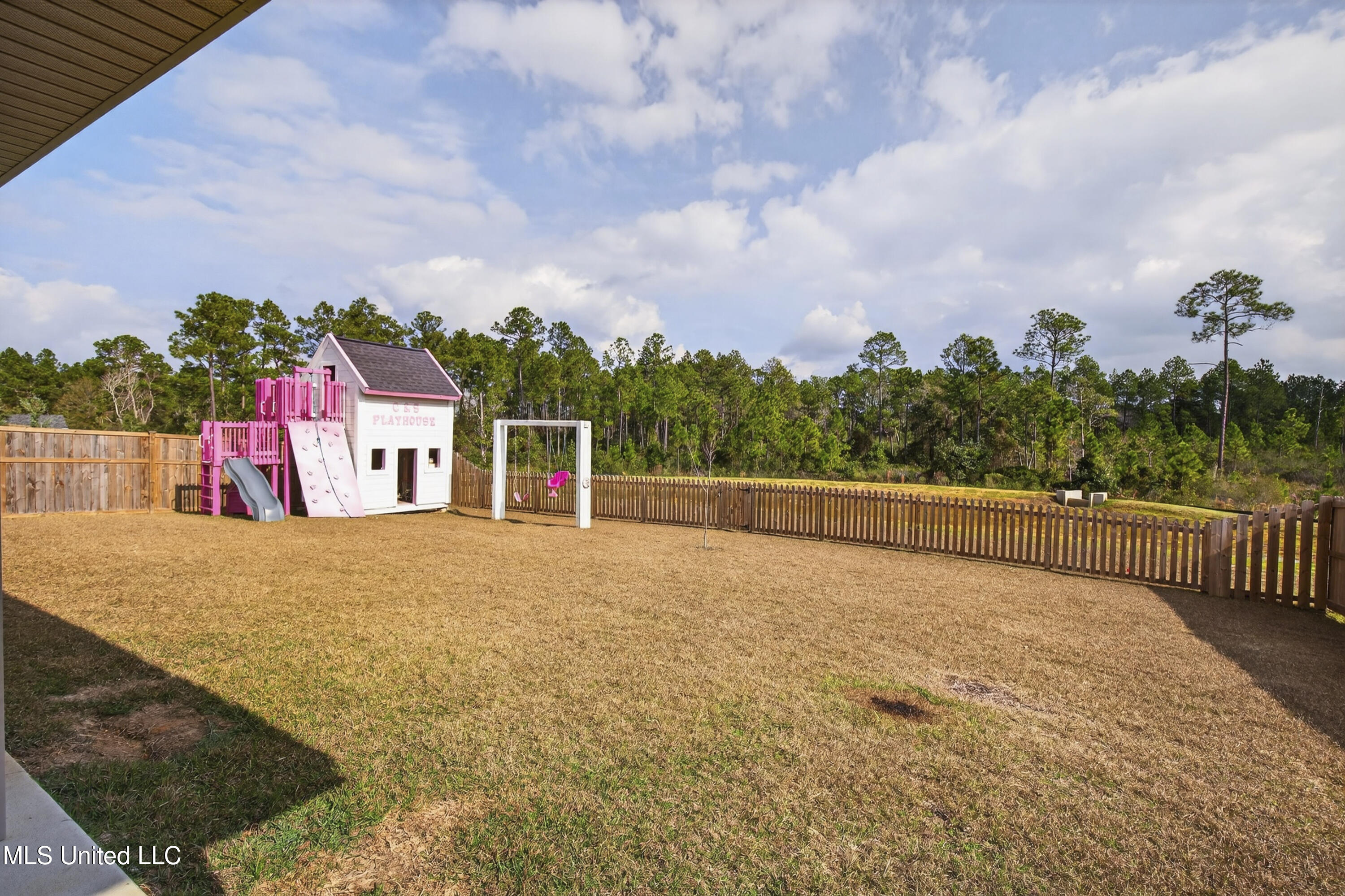 15376 High Point Drive Gulfport, MS 39503 - Photo 22 of 28 Huge Back Yard
