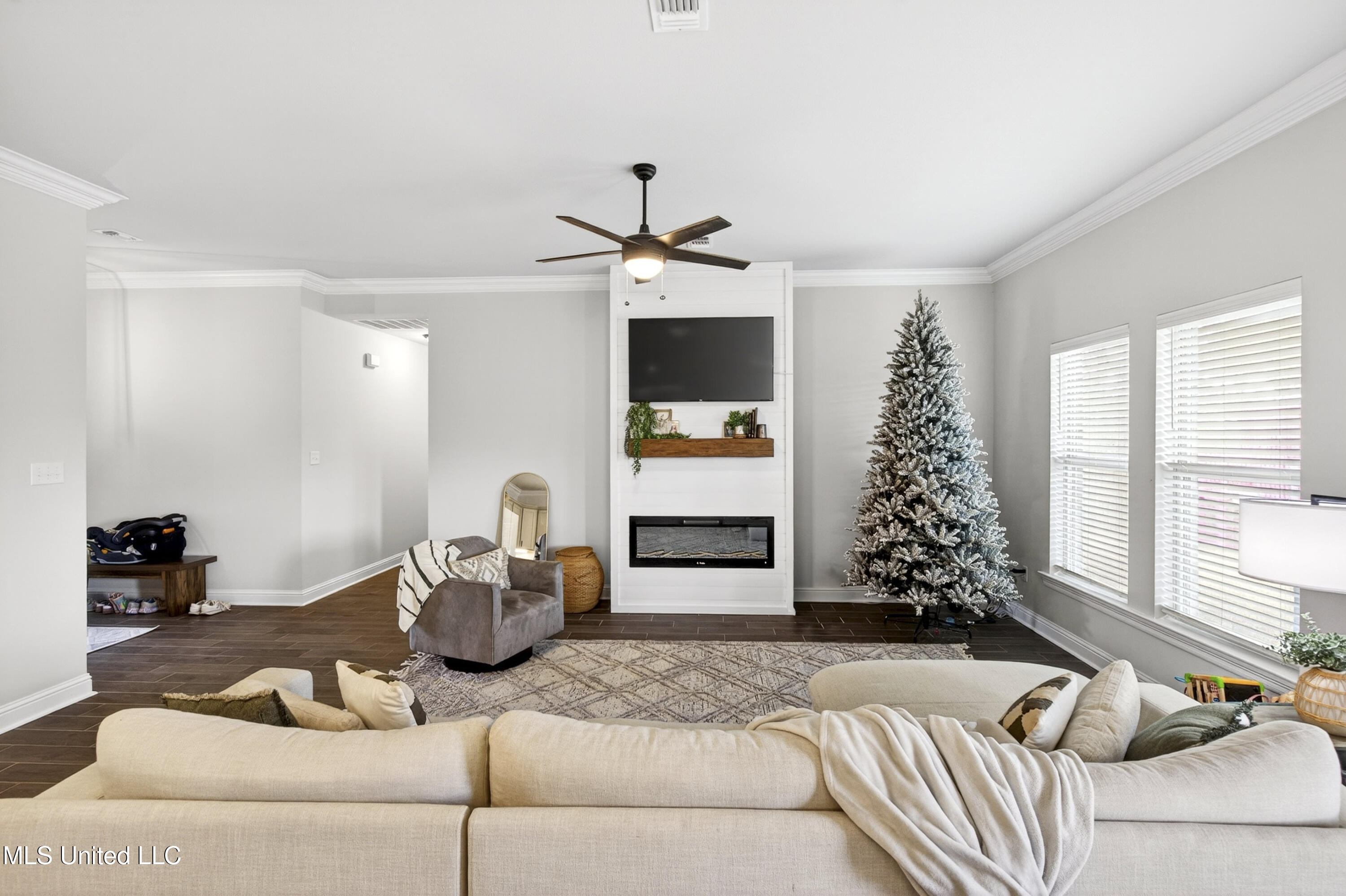 15376 High Point Drive Gulfport, MS 39503 - Photo 8 of 28 Great Family Space