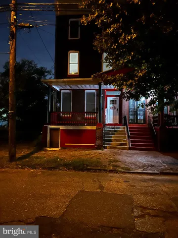 a room with a bed and a table