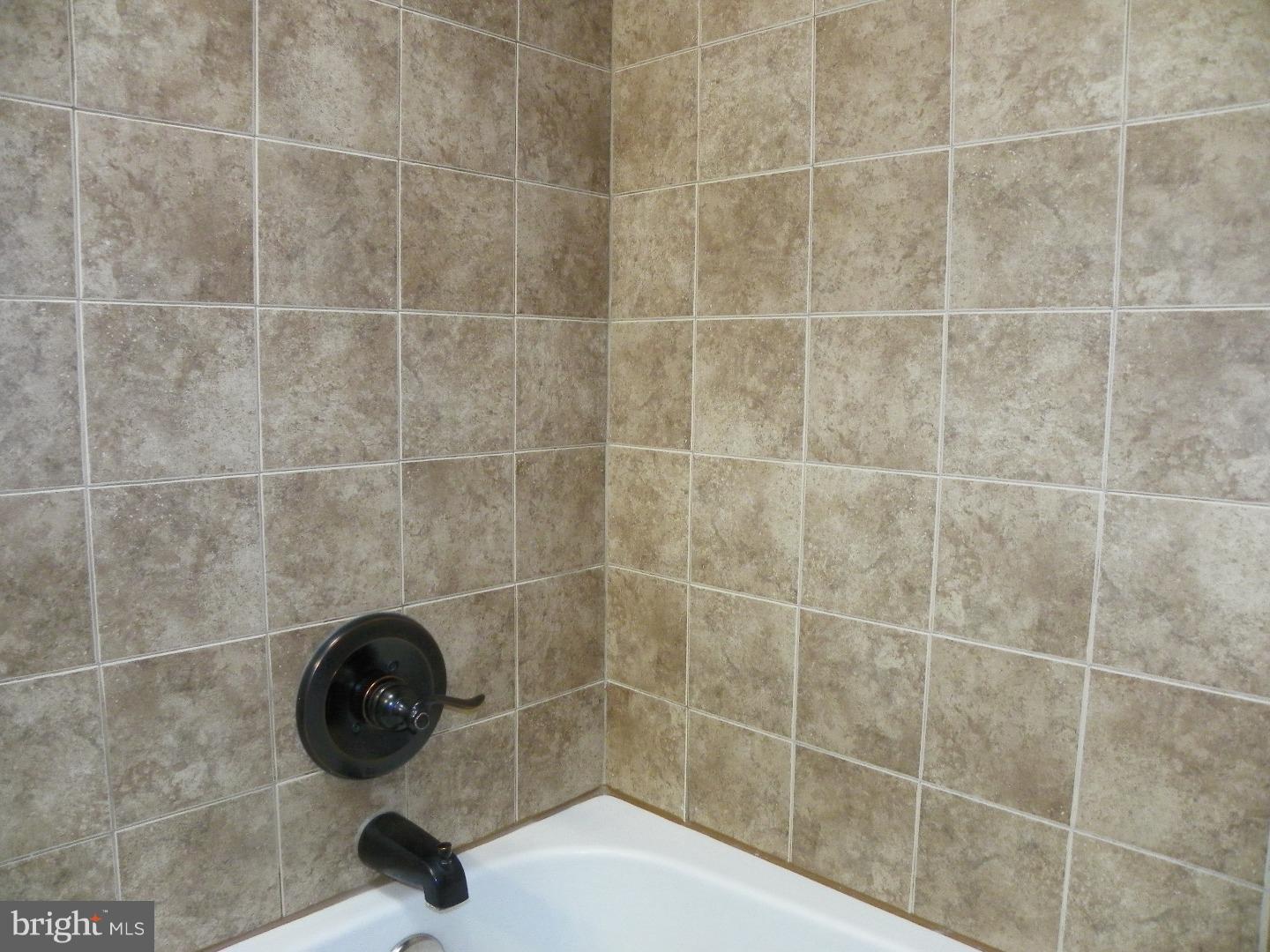 3204 Atmore Road Philadelphia, PA 19154 - Photo 19 of 25