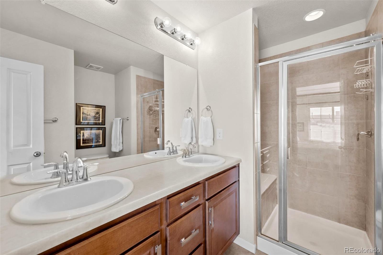 9225 Rockhurst Street, Unit B Highlands Ranch, CO 80129 - Photo 19 of 22