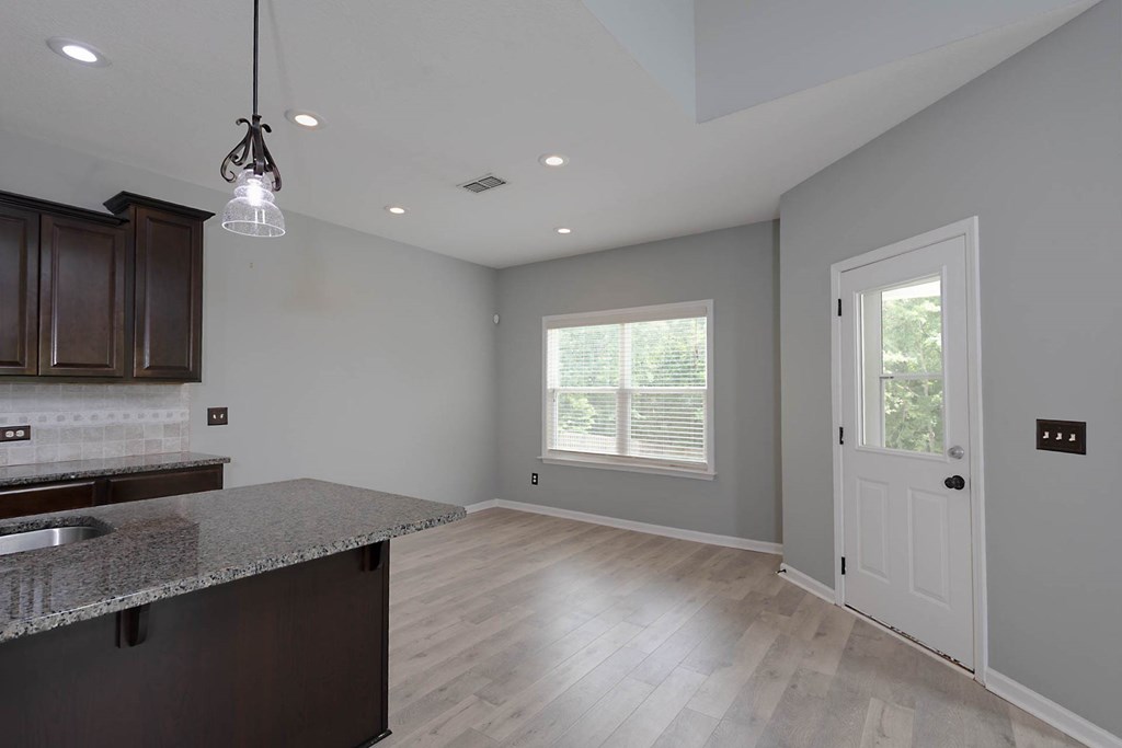 253 Pebblebrook Lane Columbus, GA 31904 - Photo 11 of 38