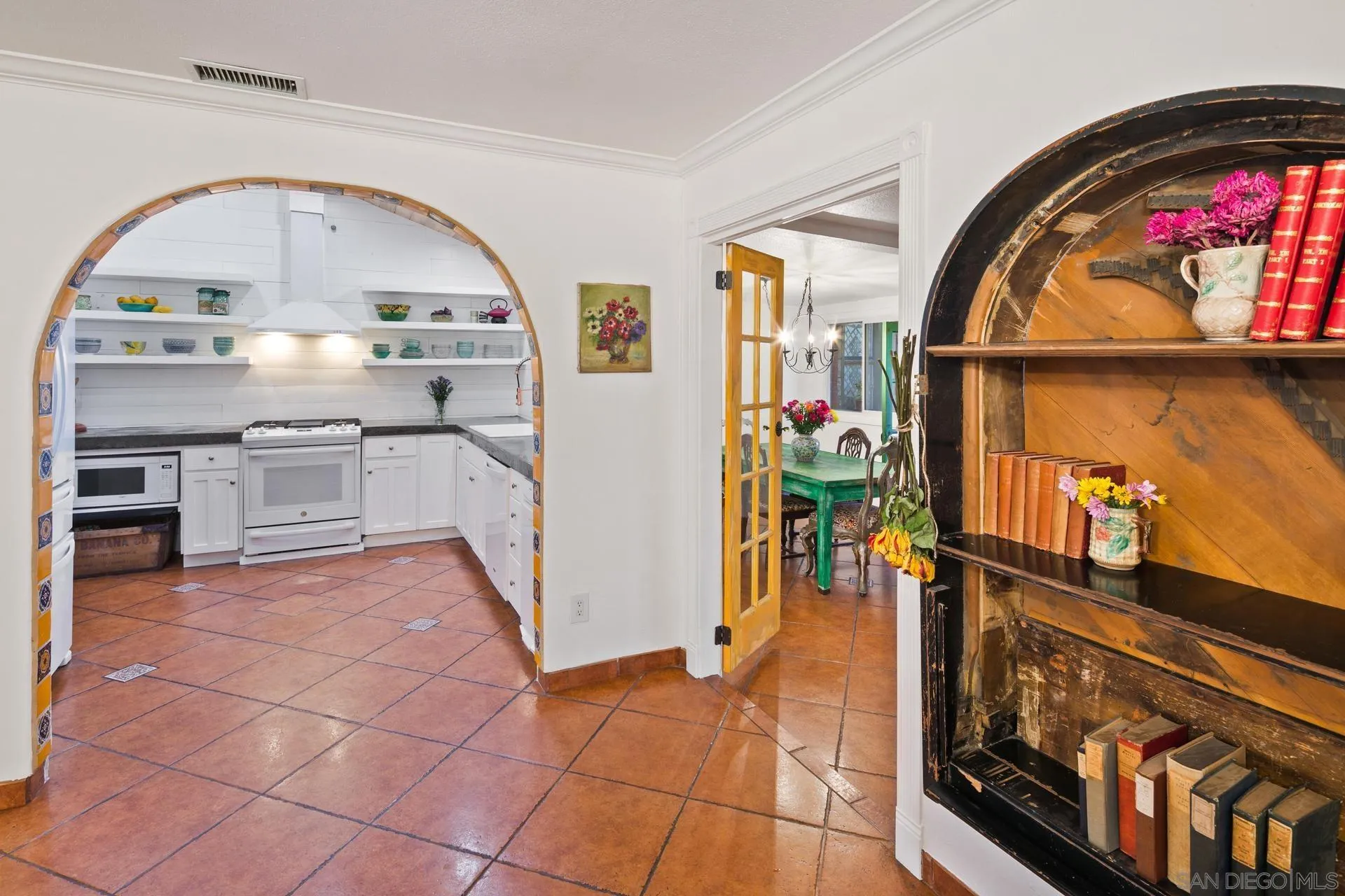 9475 Wharton Road Santee, CA 92071 - Photo 15 of 62 a view of living room and front door
