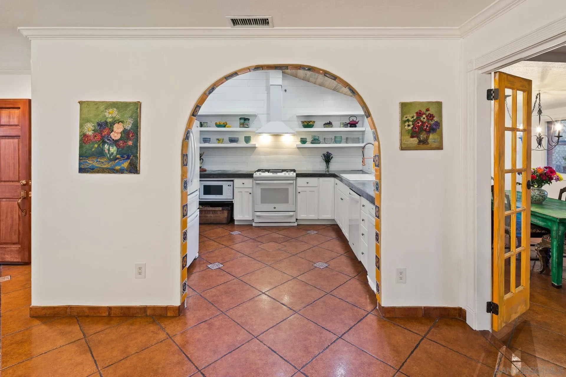 9475 Wharton Road Santee, CA 92071 - Photo 17 of 62 a kitchen with stainless steel appliances granite countertop a refrigerator and a stove