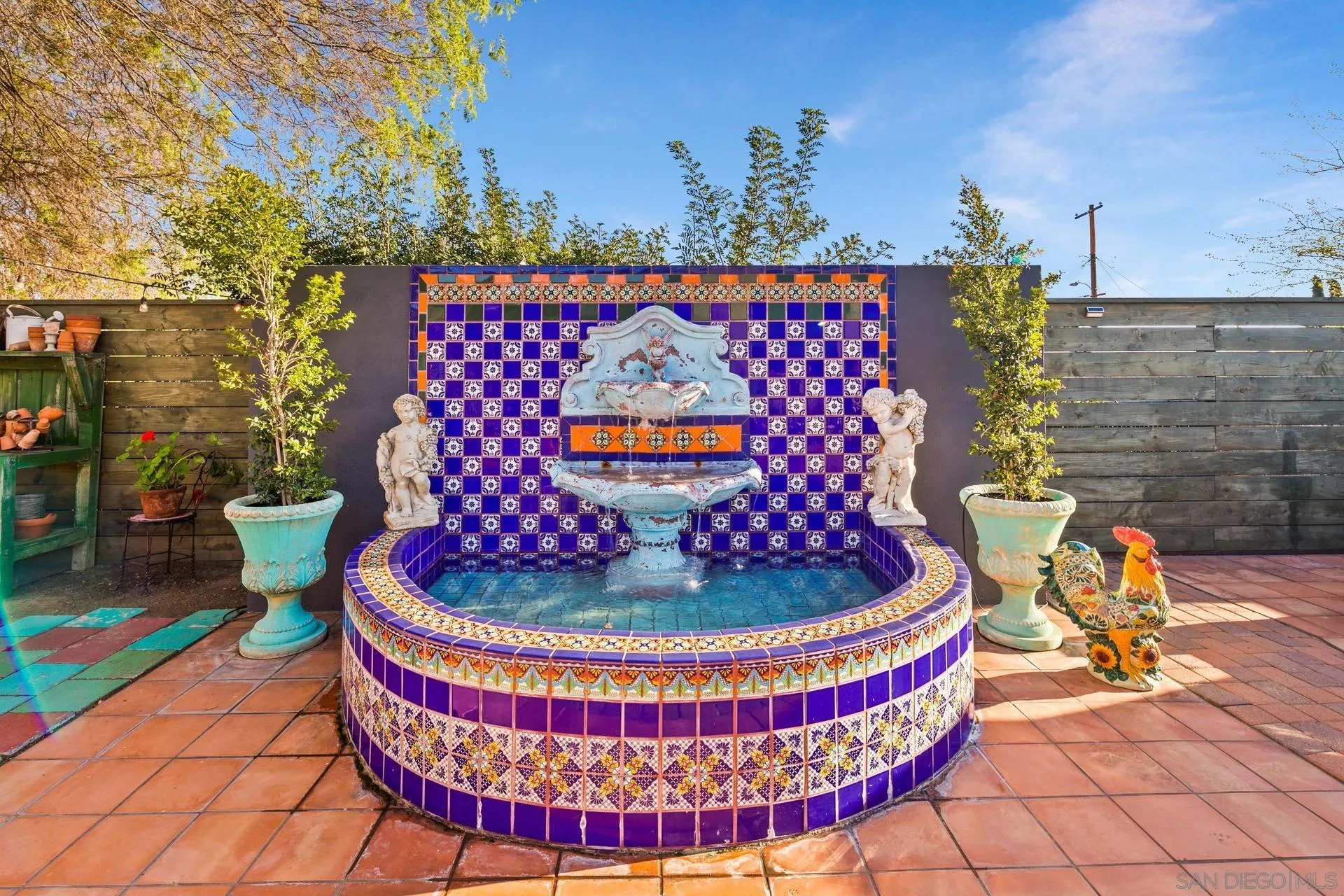 9475 Wharton Road Santee, CA 92071 - Photo 57 of 62 a view of a wooden chairs in back of a house