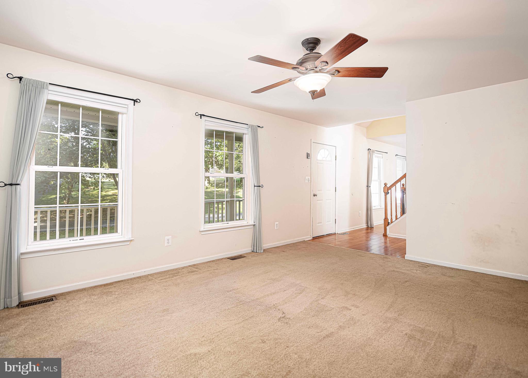 1446 Perryville Road Perryville, MD 21903 - Photo 6 of 49 LIVING ROOM