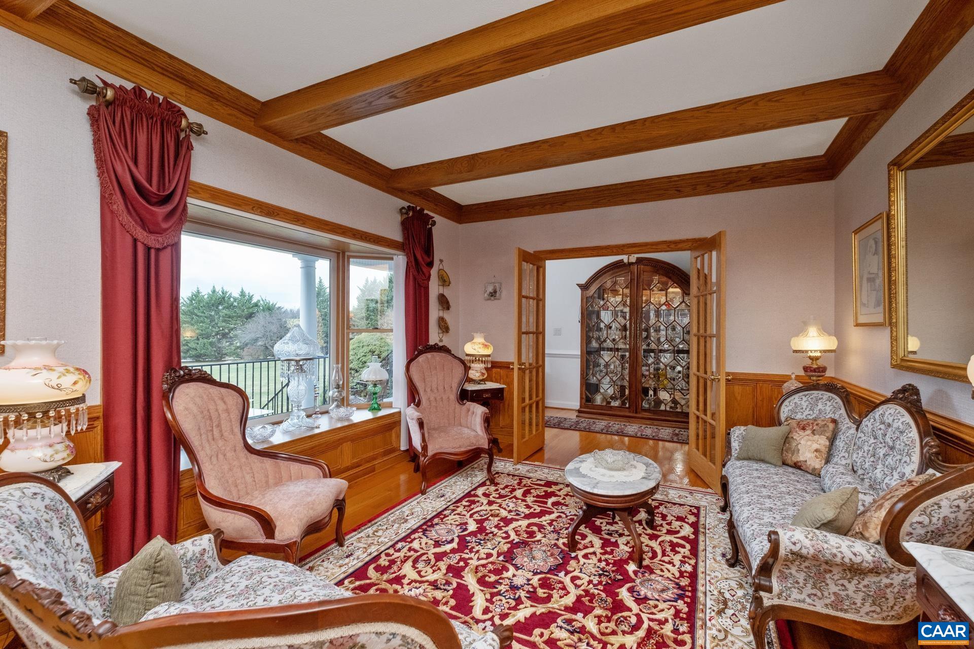 1266 Hermitage Road Waynesboro, VA 22980 - Photo 4 of 18 Gallery Image 4