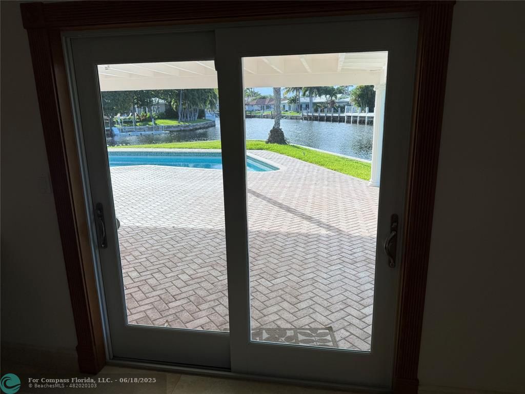 5251 Northeast 29th Avenue Fort Lauderdale, FL 33308 - Photo 3 of 6 a view of lot of window