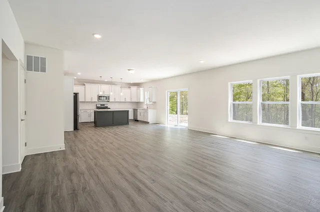 $539,000 | 15250 Alister MacKenzie Avenue, Augusta, MI 49012