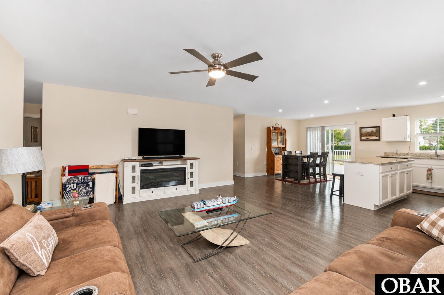 106 First View Way, Unit 13 Moyock, NC 27958 - Photo 3 of 22
