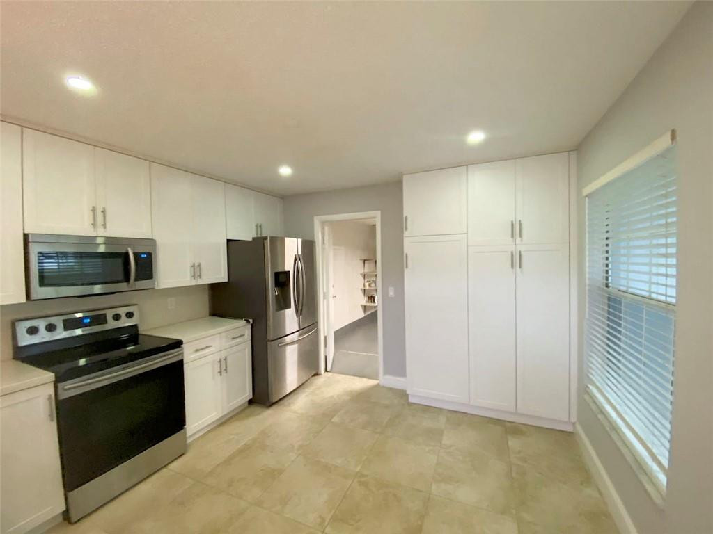 17088 Boca Club Boulevard, Unit 6 Boca Raton, FL 33487 - Photo 28 of 31 Photo 28
