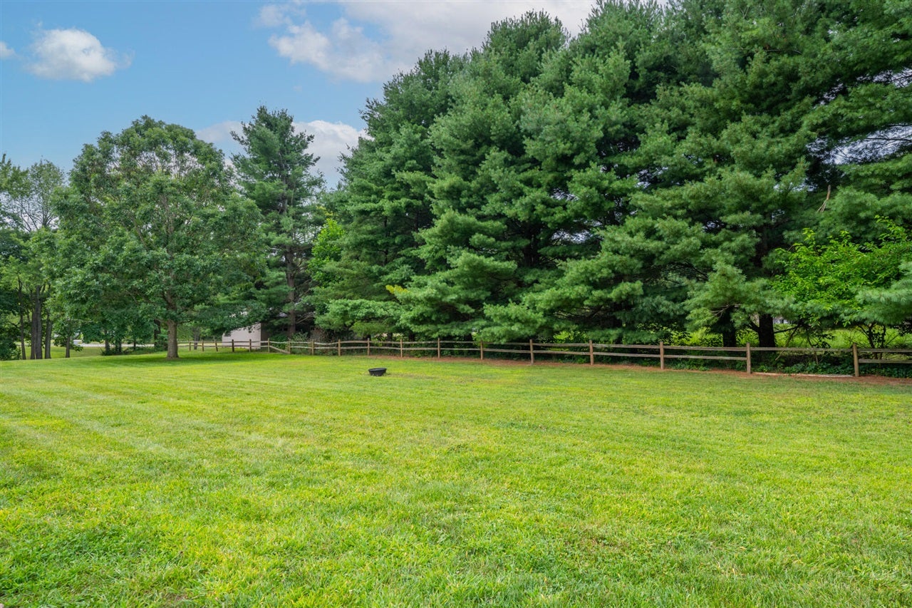 5324 Becht Road Coloma, MI 49038 - Photo 12 of 30 Gallery Image 12