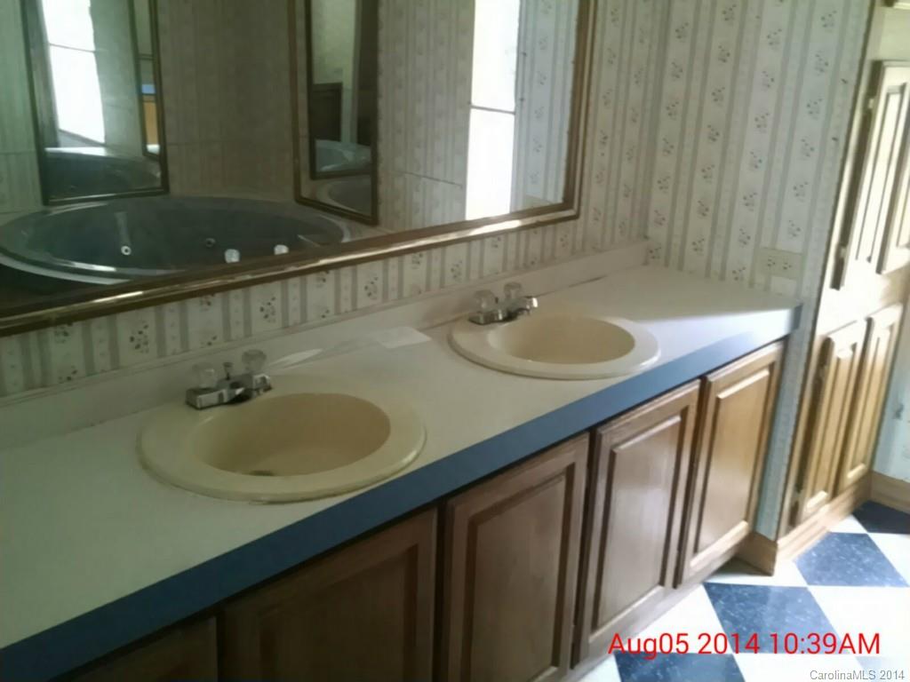 176 Hoffman Road Lincolnton, NC 28092 - Photo 14 of 15 Gallery Image 14