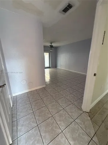 $2,850 | 10644 Northwest 87th Court, Unit 10644, Hialeah Gardens, FL 33018