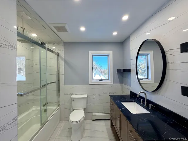 $14,000 | 5 Glen Hill Court, Dix Hills, NY 11746