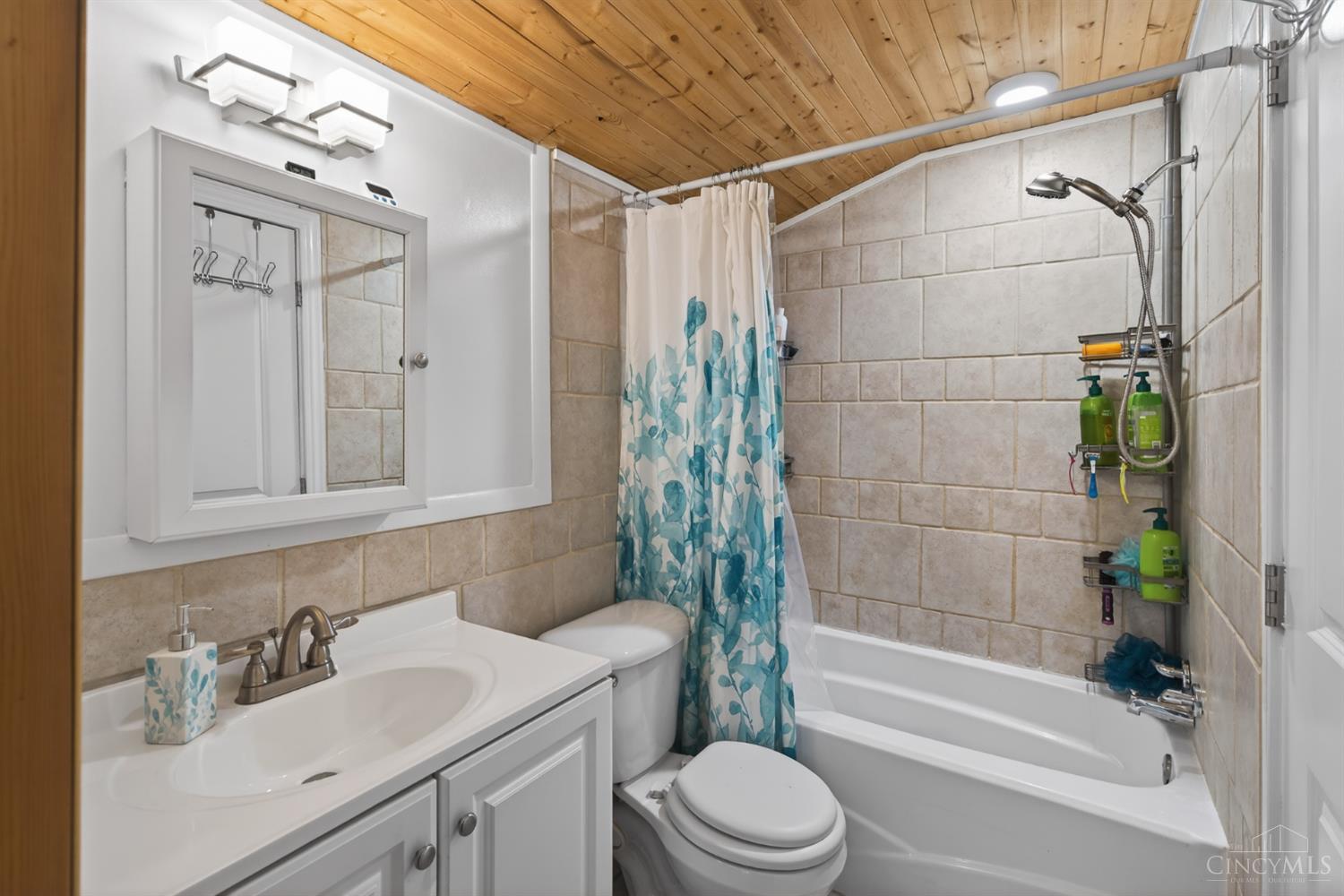 6823 Thompson Road Cincinnati, OH 45247 - Photo 29 of 53