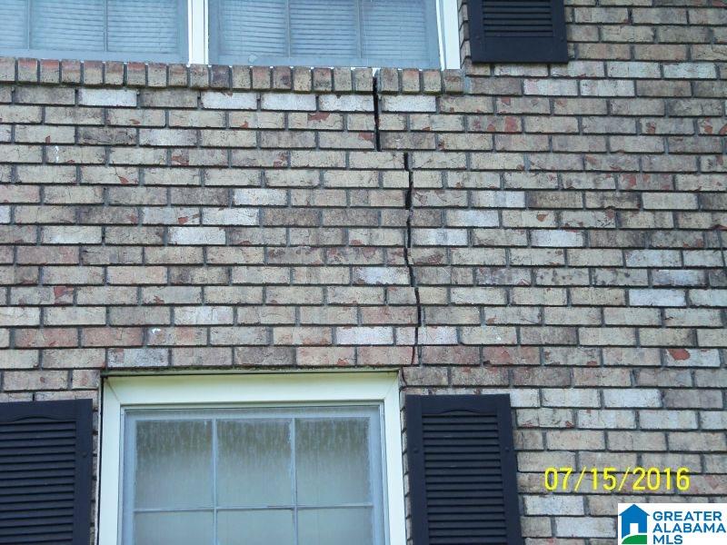 112 Mcclintock Street Ohatchee, AL 36271 - Photo 11 of 45 Gallery Image 11