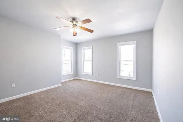 $1,950 | 48 East Scott Street, Unit 1, Riverside, NJ 08075