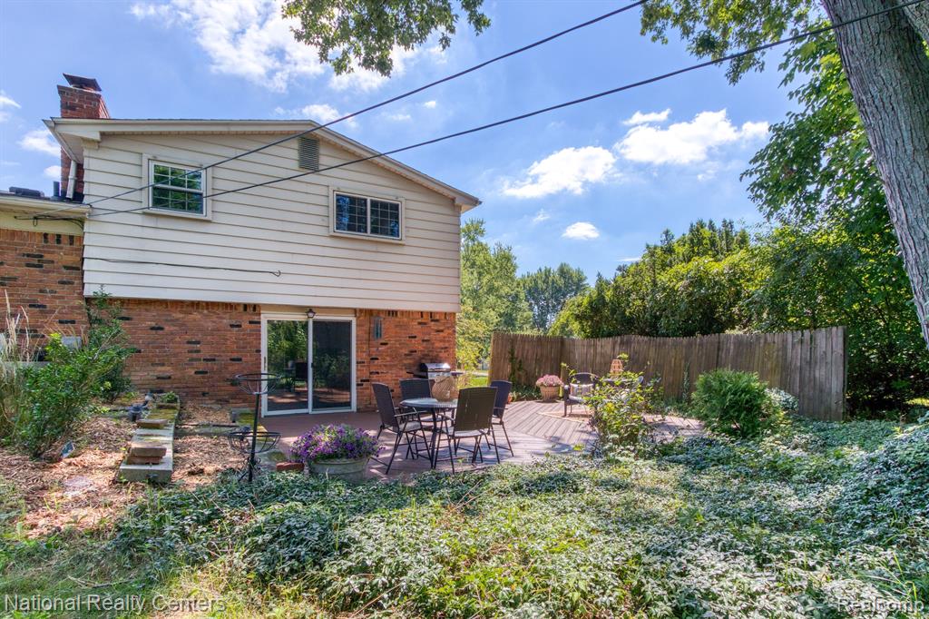 373 Bellarmine Drive Rochester, MI 48309 - Photo 21 of 22