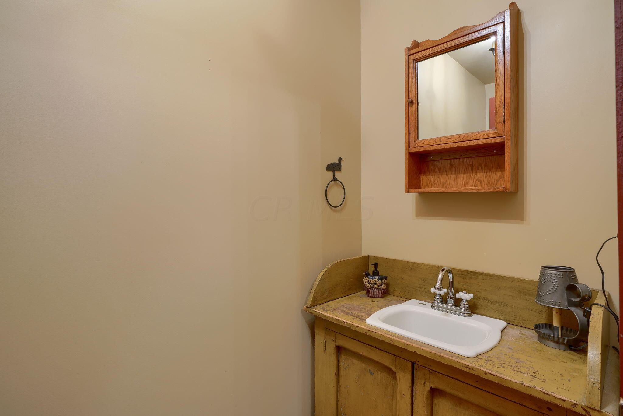5519 Carnes Road Carroll, OH 43112 - Photo 20 of 60 5519 Carnes Rd (44)